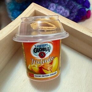 Peruvian Frutado Yogurt with Peach magnet